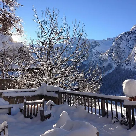 Les Chalets Du Villard 3*